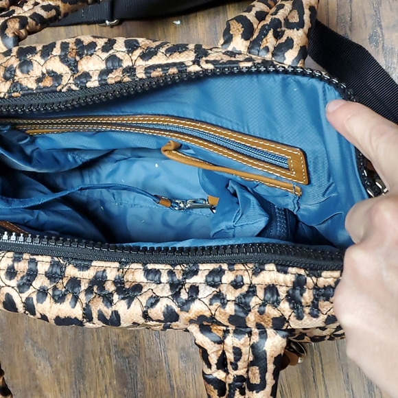 Purse - Picture 5 of 5